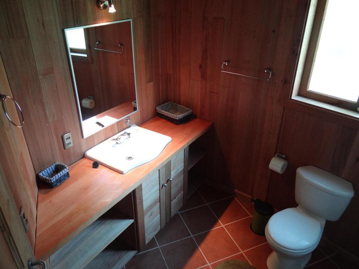 Patagonia Mawida Villa Neltume Room photo